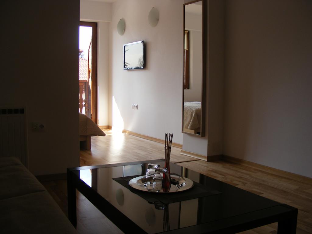 Studio Montana Poiana Brasov Bilik gambar
